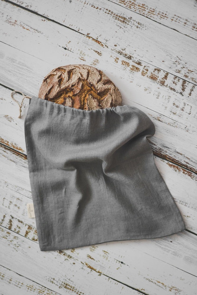 Handmade Linen Bread Bag – Sustainable and Reusable Storage for Fresh-Baked Bread