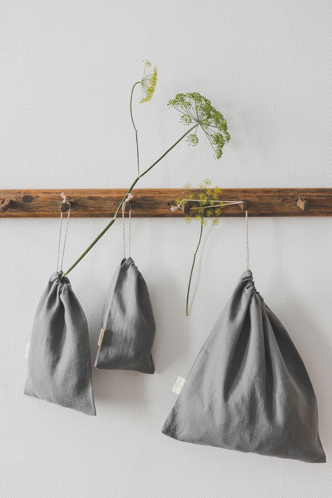 Handmade Linen Bread Bag – Sustainable and Reusable Storage for Fresh-Baked Bread