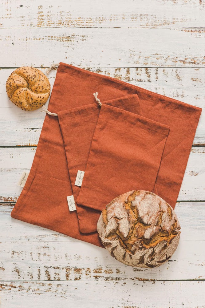 Handcrafted Linen Bread Bag – Breathable and Reusable Storage for Artisan Bread – Ideal for Conscious Kitchens and Daily Use